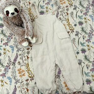 ✨NWT ZARA TODDLER GIRL CREAM JUMPSUIT/OVERALL✨